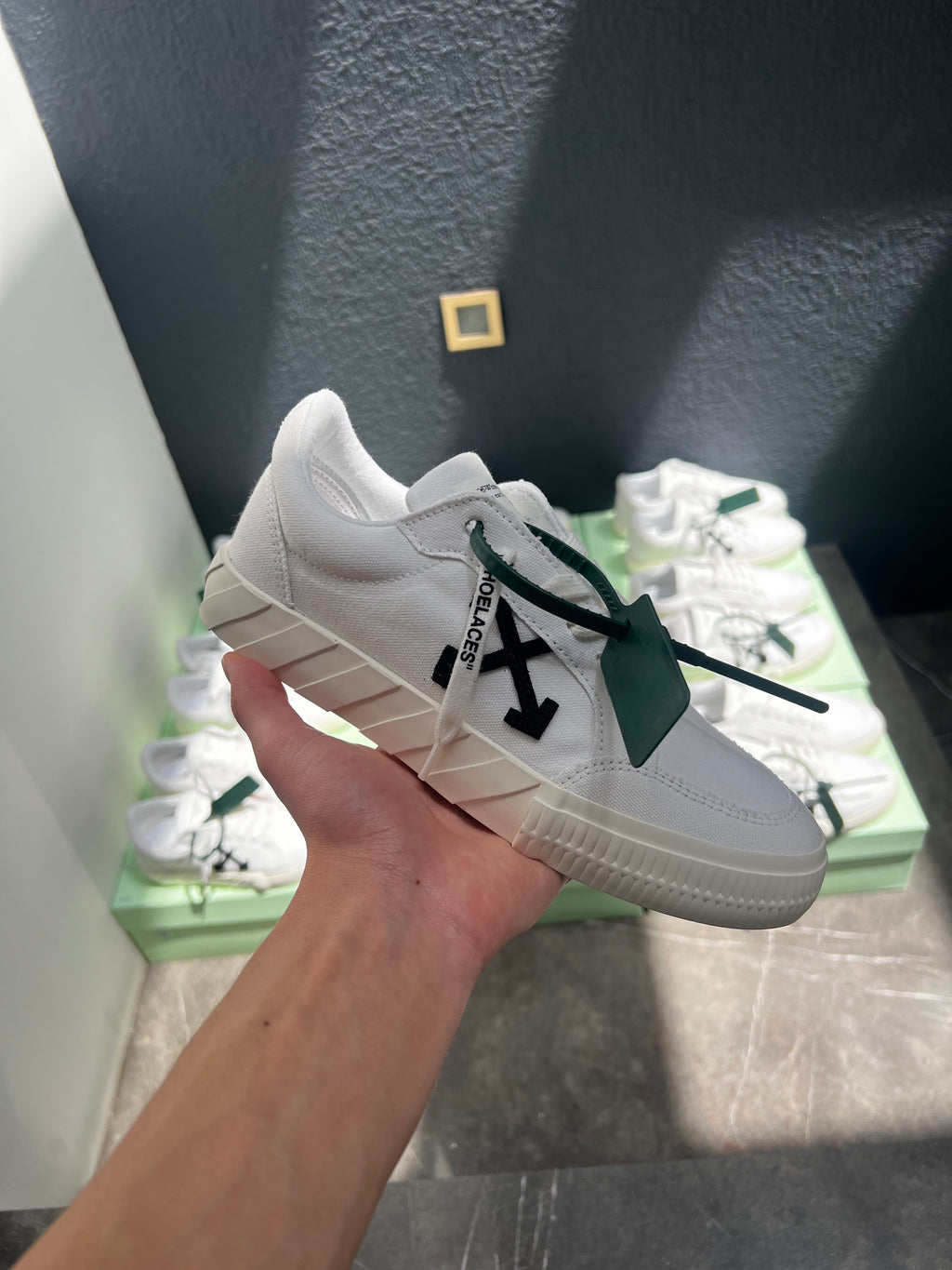Off white vulcanized Low