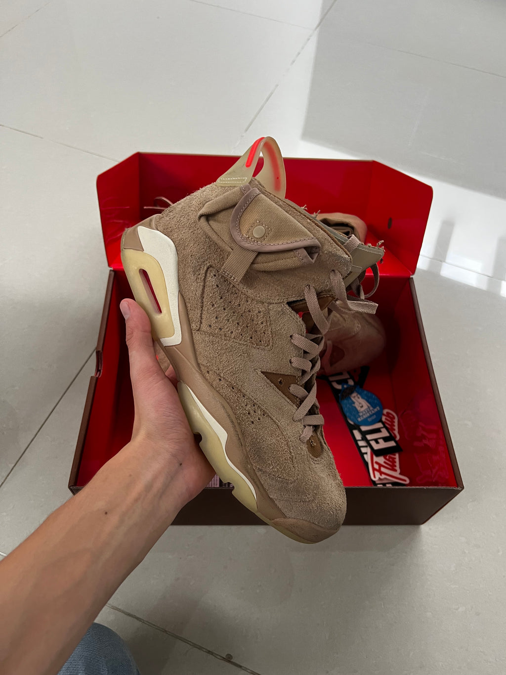 Jordan 6 X Travis Scott