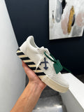 Off white Vulcanized low