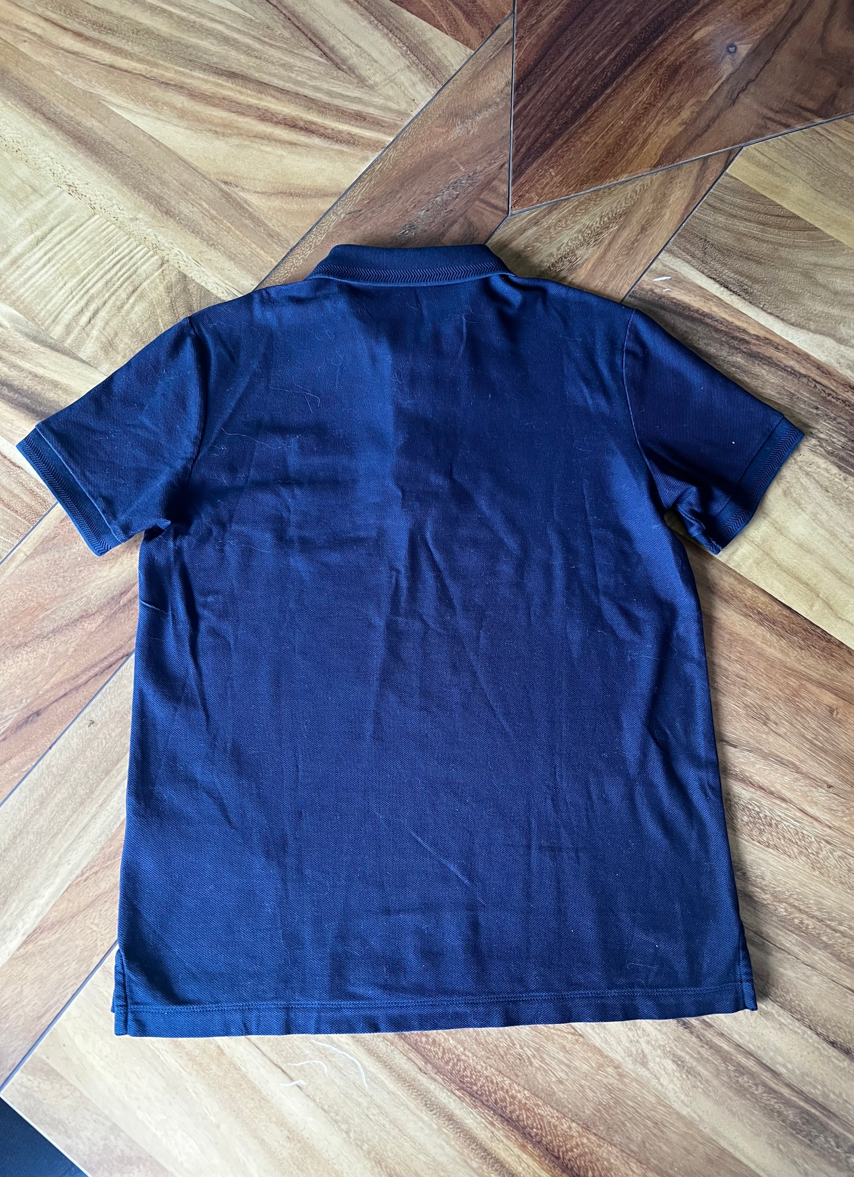 Playera Burberry, tipo polo