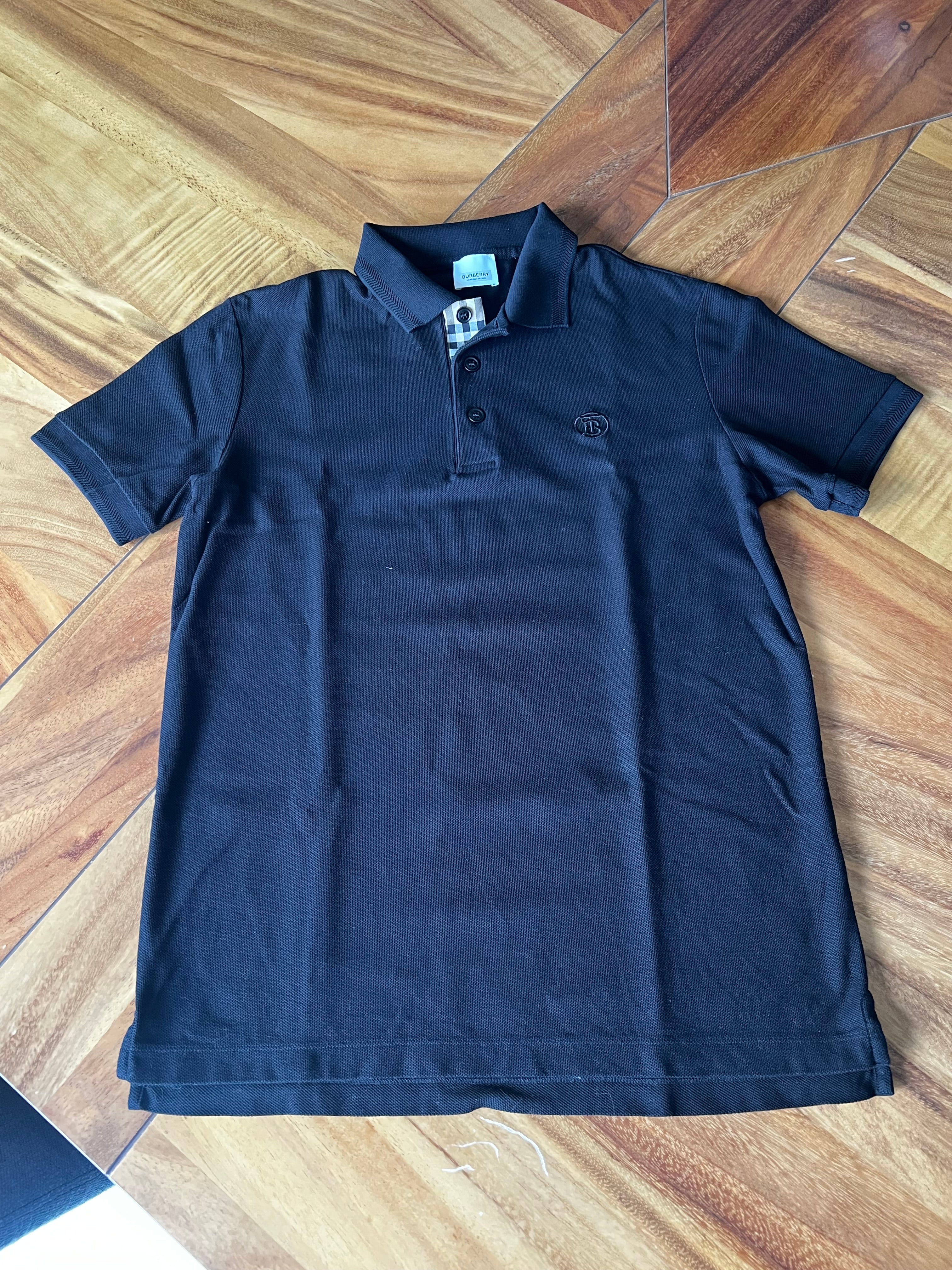 Playera Burberry, tipo Polo